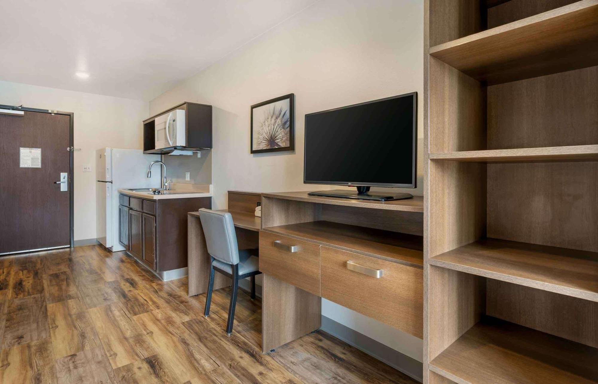 Extended Stay America Select Suites - Orlando - Airport Екстер'єр фото