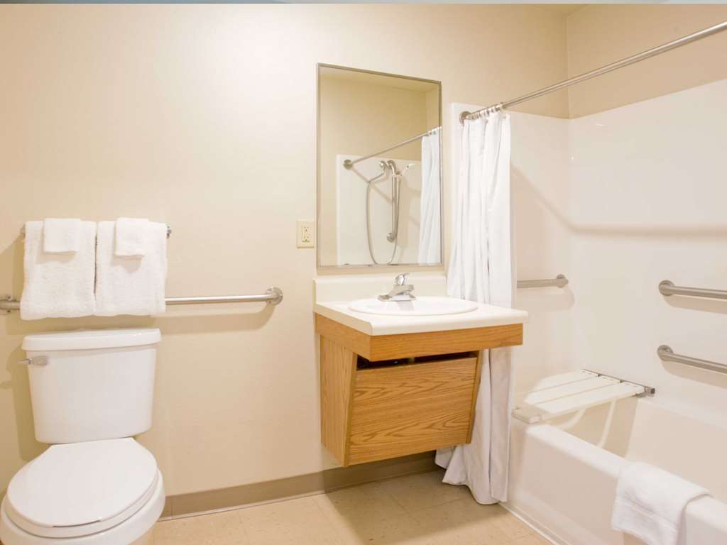 Extended Stay America Select Suites - Orlando - Airport Номер фото